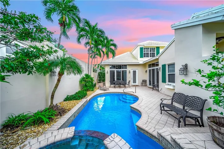 Welcome to your courtyard pool in Boca Country Club