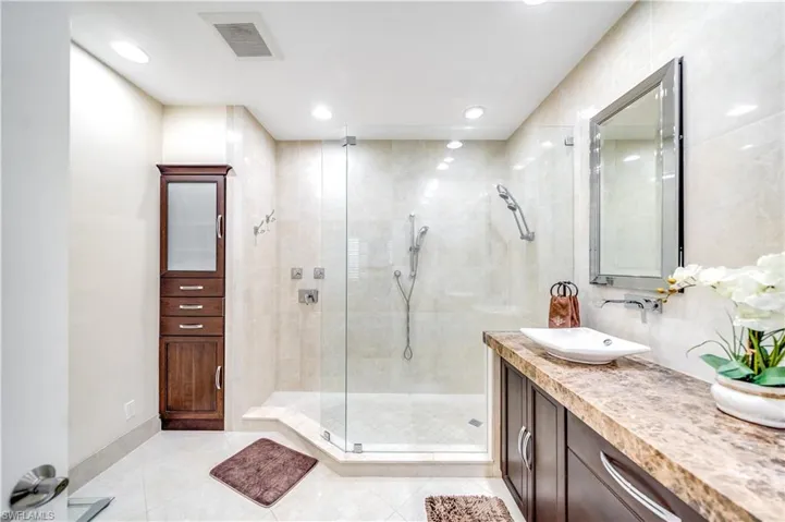 17252  Bermuda Village  DR, Boca Raton, FL 33487