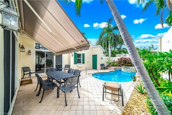17252  Bermuda Village  DR, Boca Raton, FL 33487