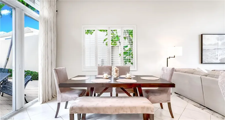 Dining area perfect for entertaining