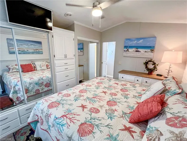 Bedroom with King size bed