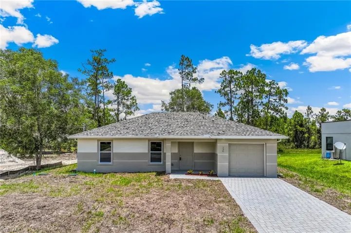 134 Greenbriar Blvd, Lehigh Acres, Florida 33972