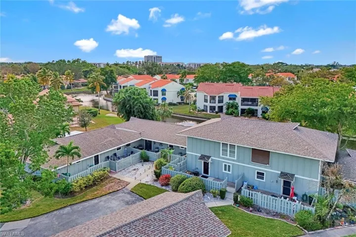 4263  Island  CIR, Fort Myers, FL 33919