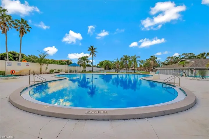 4263  Island  CIR, Fort Myers, FL 33919