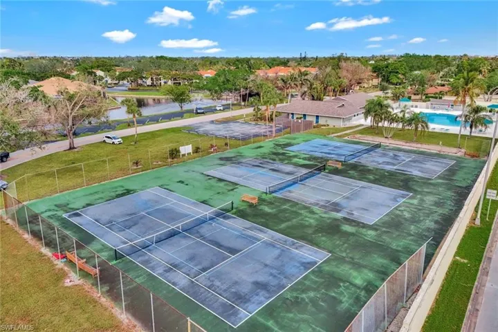 4263  Island  CIR, Fort Myers, FL 33919
