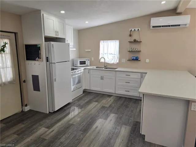 4701 Leilani Ln, Bonita Springs, Florida 34134