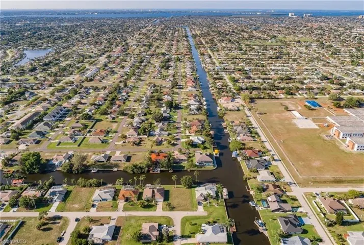 144 Sw 34th Ln, Cape Coral, Florida 33914