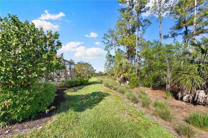 3593  Canopy  CIR, Naples, FL 34120