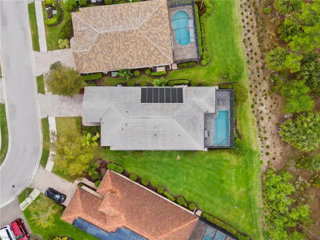 3593  Canopy  CIR, Naples, FL 34120