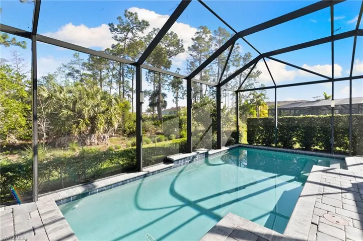 3593  Canopy  CIR, Naples, FL 34120