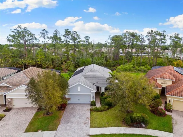 3593  Canopy  CIR, Naples, FL 34120