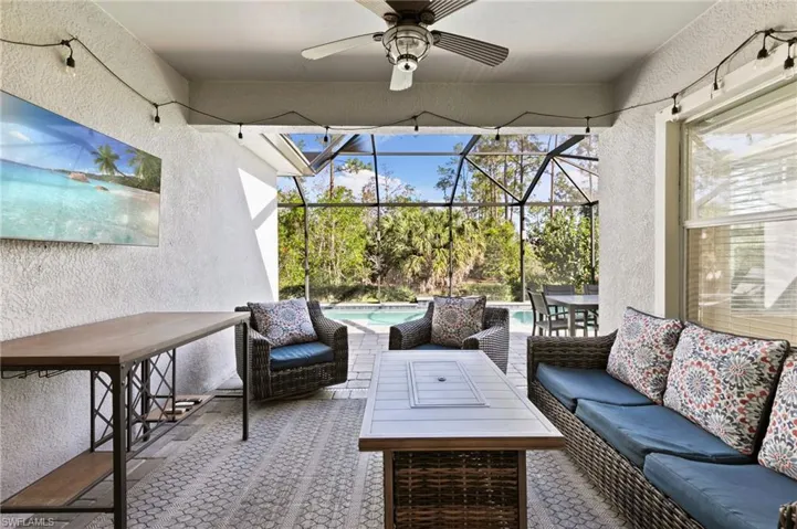 3593  Canopy  CIR, Naples, FL 34120