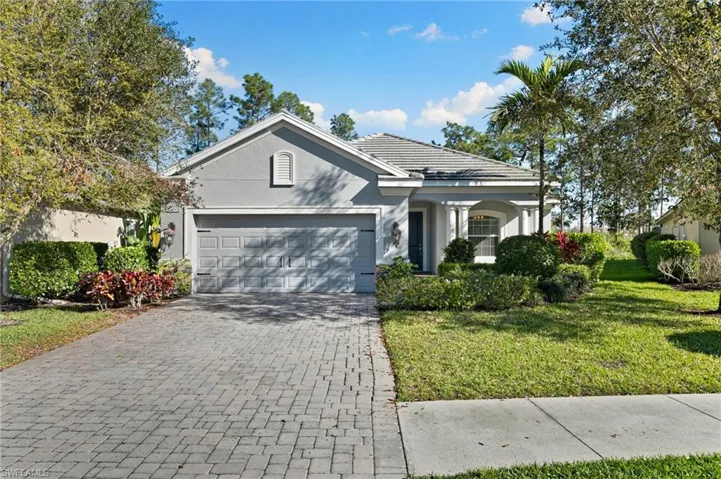 3593  Canopy  CIR, Naples, FL 34120