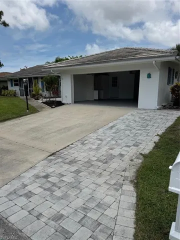 30 Maui Cir 30, Naples, Florida 34112