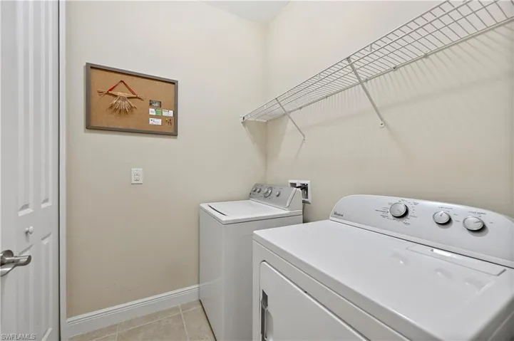 3571 Canopy Cir, Naples, Florida 34120