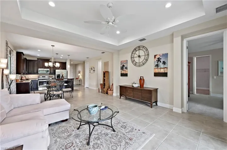 3571 Canopy Cir, Naples, Florida 34120