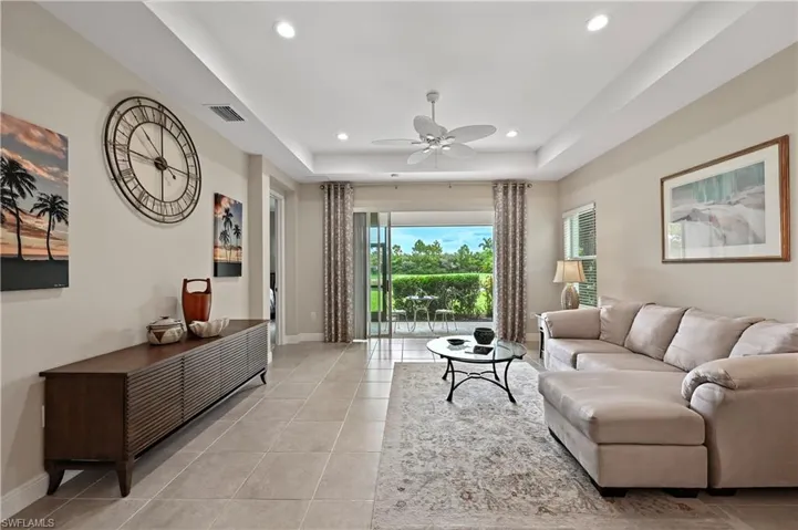 3571 Canopy Cir, Naples, Florida 34120