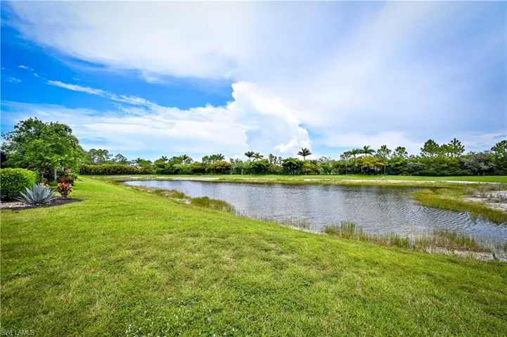 3571 Canopy Cir, Naples, Florida 34120