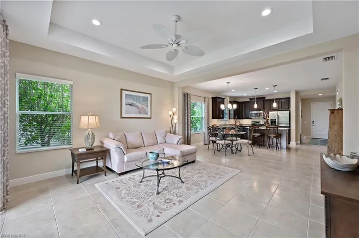 3571 Canopy Cir, Naples, Florida 34120