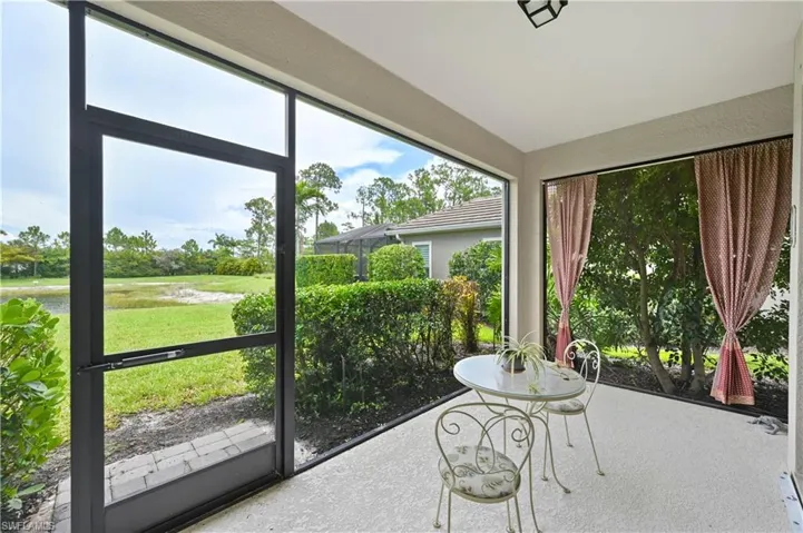 3571 Canopy Cir, Naples, Florida 34120