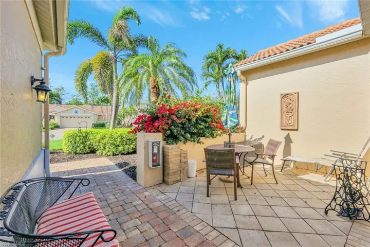 View of patio / terrace with outdoor dining space