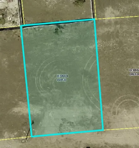 1905 Nw 18th St, Cape Coral, Florida 33993