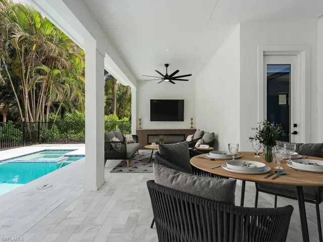 Virtual staging
