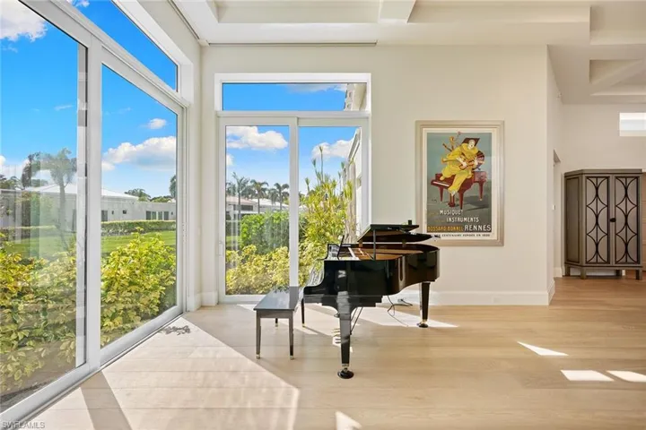 7963  Grand Bay  DR, Naples, FL 34108