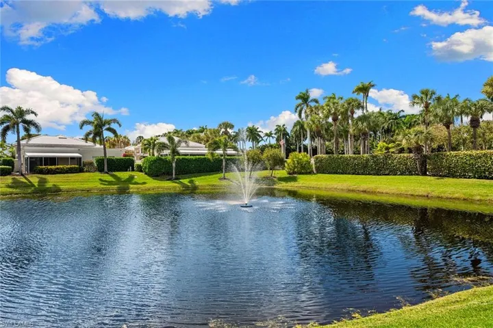 7963 Grand Bay Dr 11, Naples, Florida 34108