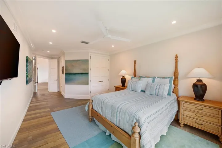 7963  Grand Bay  DR, Naples, FL 34108