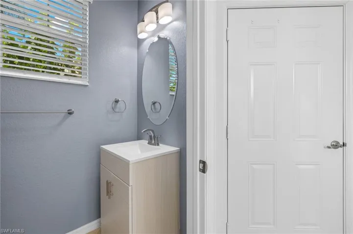 8894  Via Isola  CT, Fort Myers, FL 33966