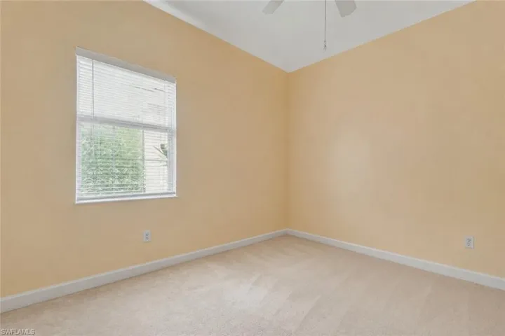 3rd bedroom, with large walk in closet