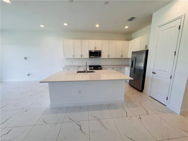 2864 Bloomfield Way, Other, Florida 34116
