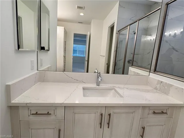 2864 Bloomfield Way, Other, Florida 34116