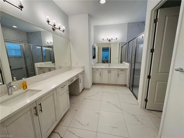 2864 Bloomfield Way, Other, Florida 34116