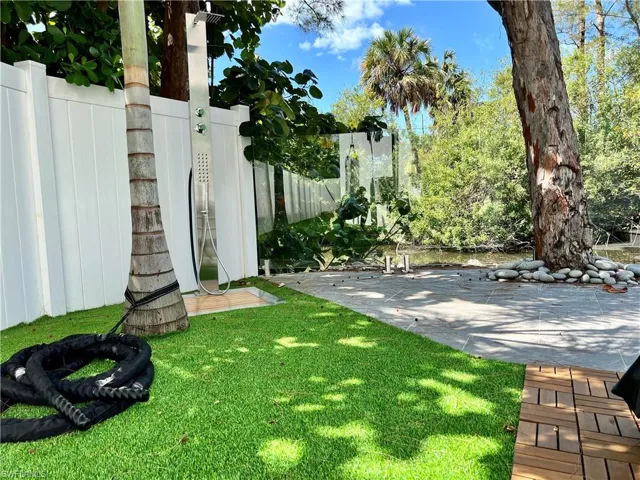 4064 Full Moon Ct, Naples, Florida 34112