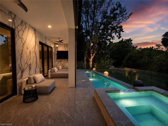 4064 Full Moon Ct, Naples, Florida 34112