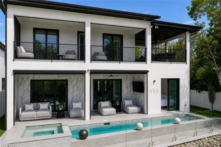 4064 Full Moon Ct, Naples, Florida 34112