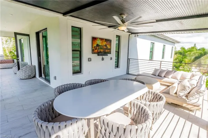 4064 Full Moon Ct, Naples, Florida 34112