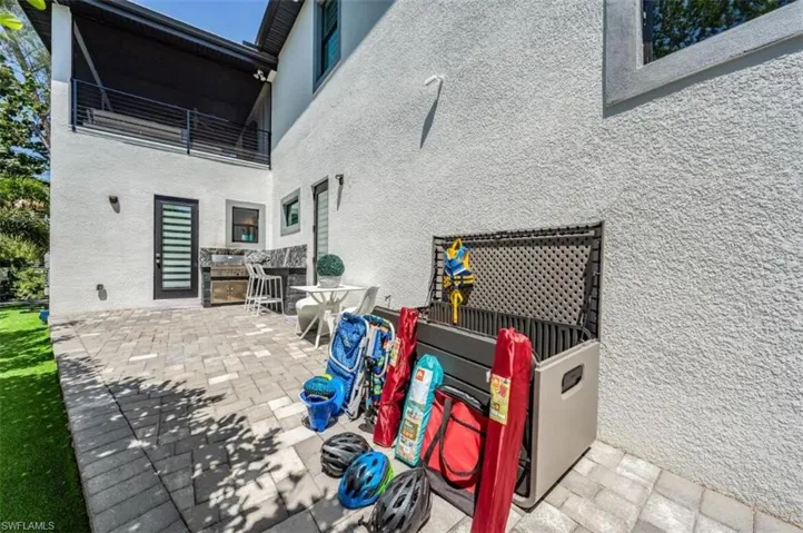 4064 Full Moon Ct, Naples, Florida 34112