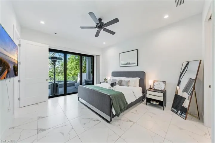 4064 Full Moon Ct, Naples, Florida 34112