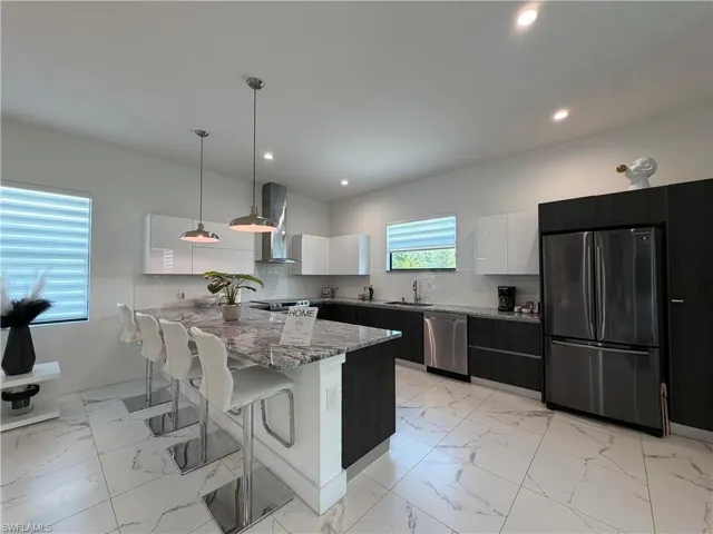4064 Full Moon Ct, Naples, Florida 34112