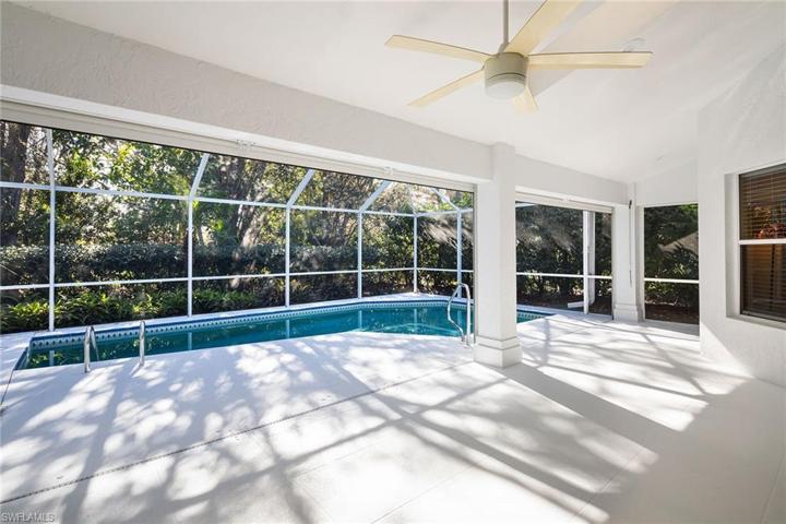 7650  San Sebastian  WAY, Naples, FL 34109