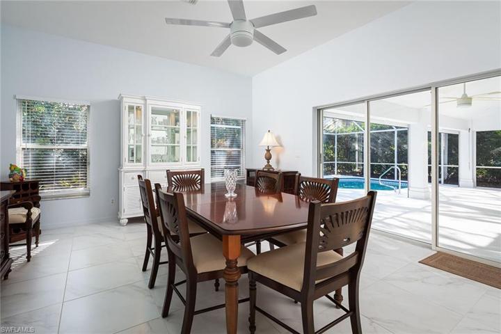 7650  San Sebastian  WAY, Naples, FL 34109