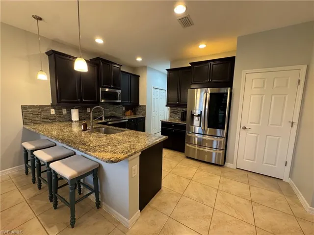 3765 Tilbor Cir, Fort Myers, Florida 33916