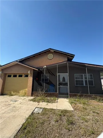 2921  Lafayette  ST, Fort Myers, FL 33916