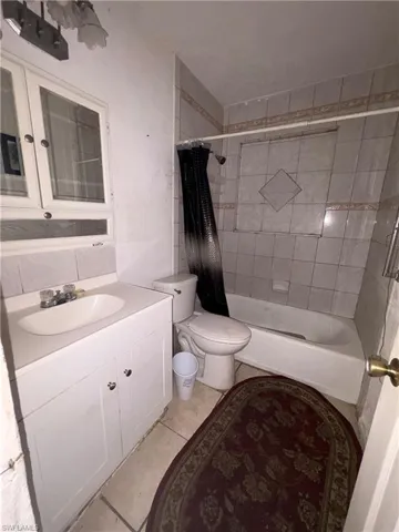 2921  Lafayette  ST, Fort Myers, FL 33916