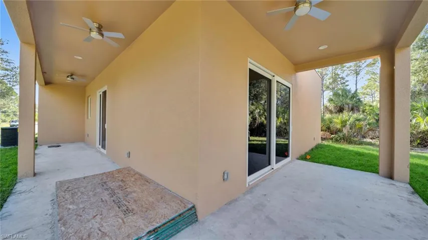 View of patio / terrace featuring a ceiling fan
