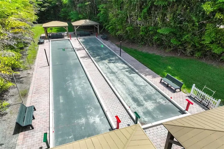 2650 Creek Ln 202, Naples, Florida 34119