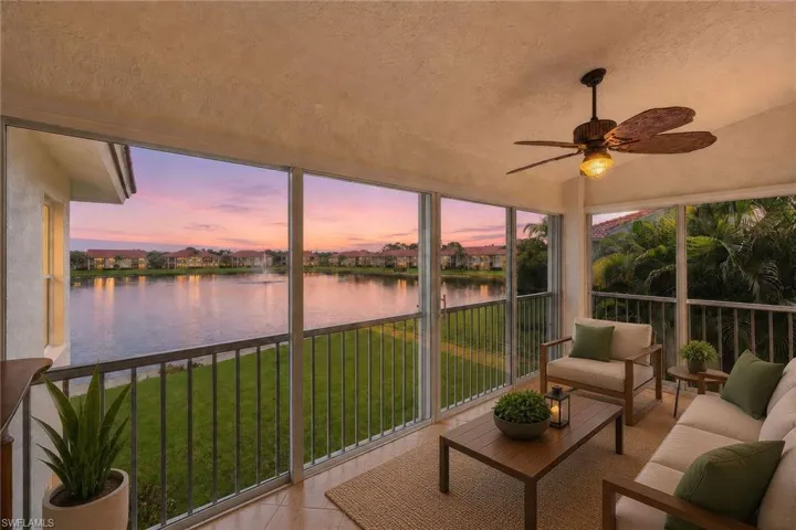 2650 Creek Ln 202, Naples, Florida 34119